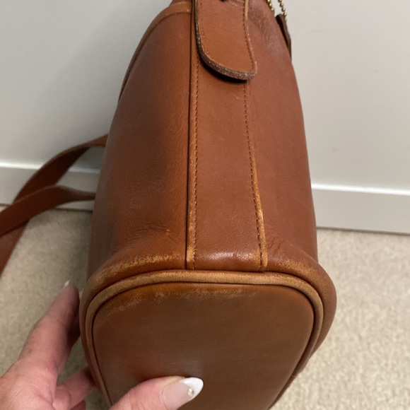 Vintage Coach Worth Leather Bag - Picture 4 of 16